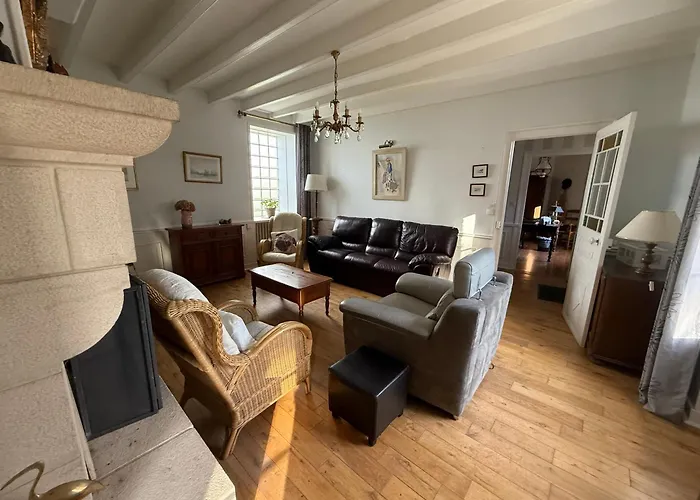 Demeure Saint Gildas Holiday home *