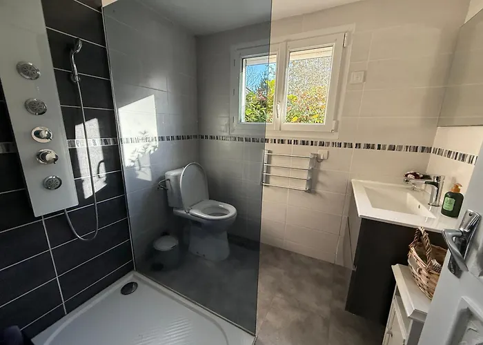 Demeure Saint Gildas Holiday home *